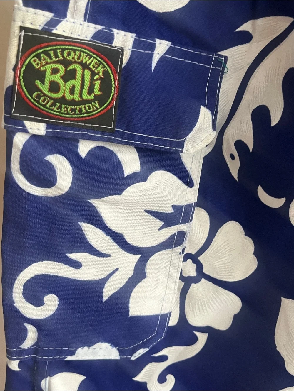 NWT Bali Unisex Hawaiian Floral Shorts Side Pocket Blue & White Cotton Blend Med